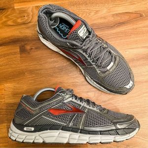 🍋 Brooks • Men’s Addiction 12 Running Shoe, Anthracite/Red/Silver Size 8